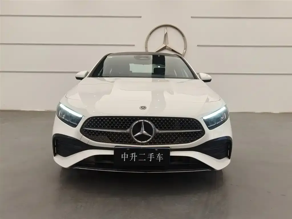 Mercedes-Benz A-Class 2023 из CN, фото 9