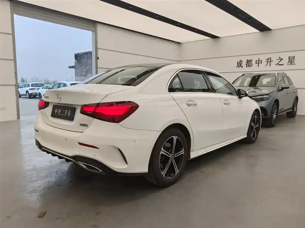 Mercedes-Benz A-Class 2023 из CN, фото 4