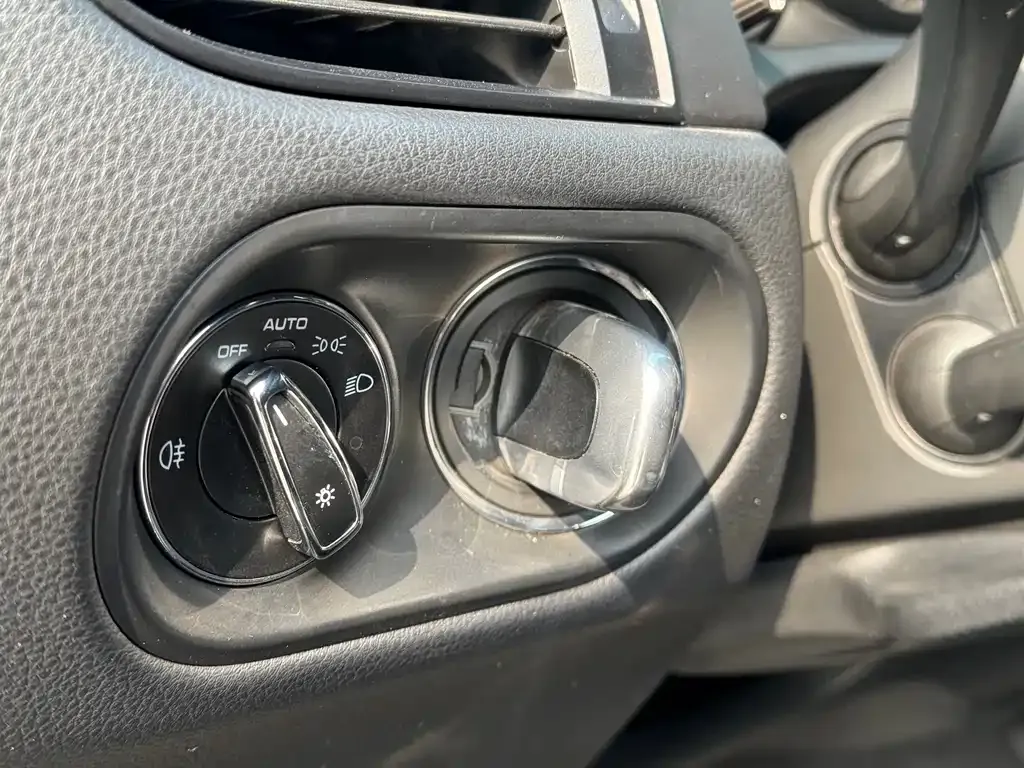 Porsche Macan 2021 из CN, фото 3