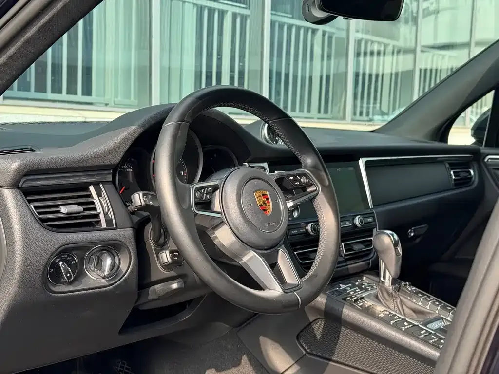 Porsche Macan 2021 из CN, фото 2