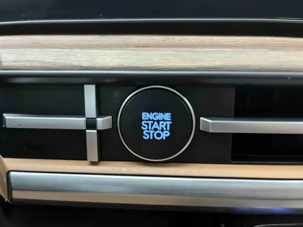 Hyundai Santa Fe 2024 из CN, фото 7