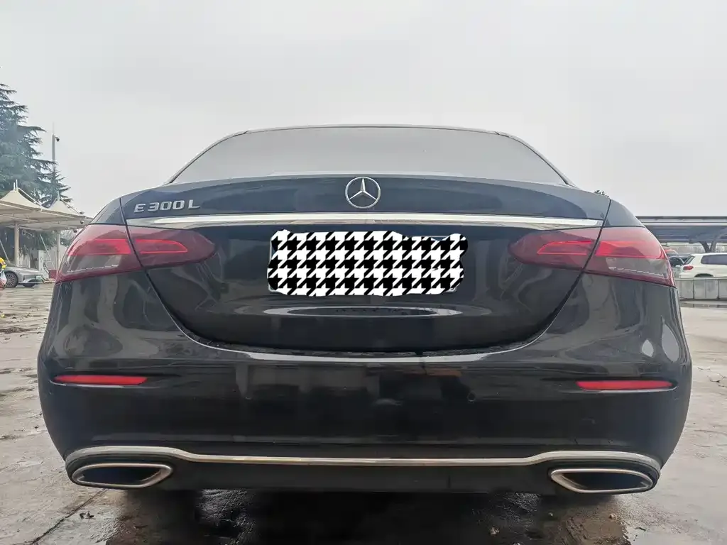 Mercedes-Benz E-Class 2023 из CN, фото 7