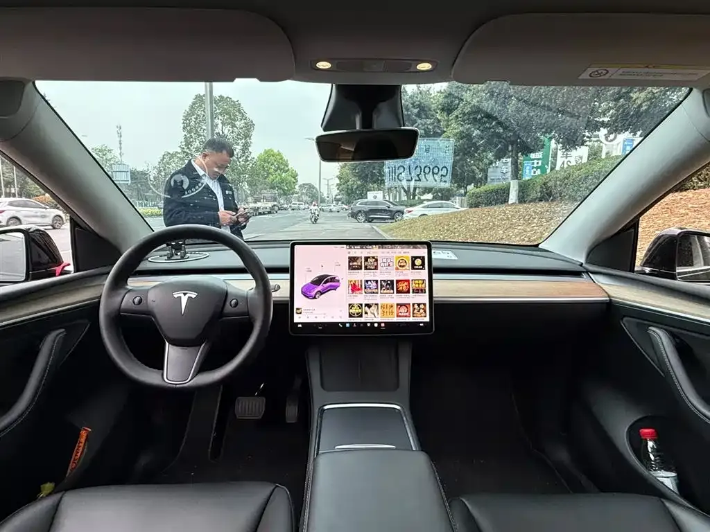 Tesla Model Y 2022 из CN, фото 2