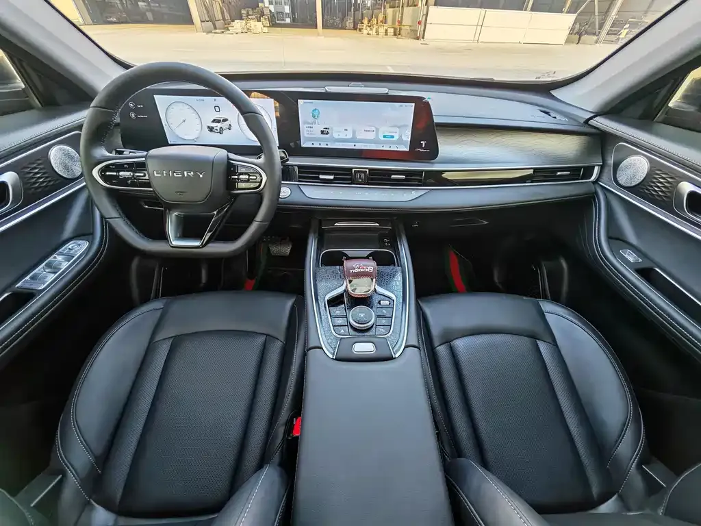 Chery Tiggo 8 PLUS — фото 10