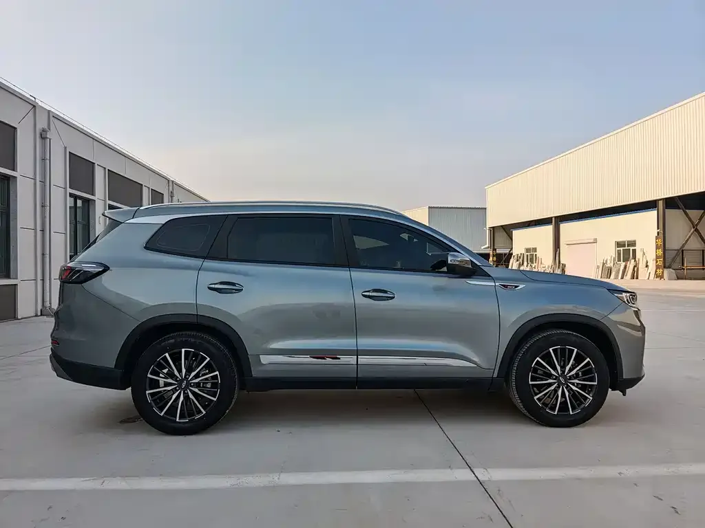 Chery Tiggo 8 PLUS — фото 4