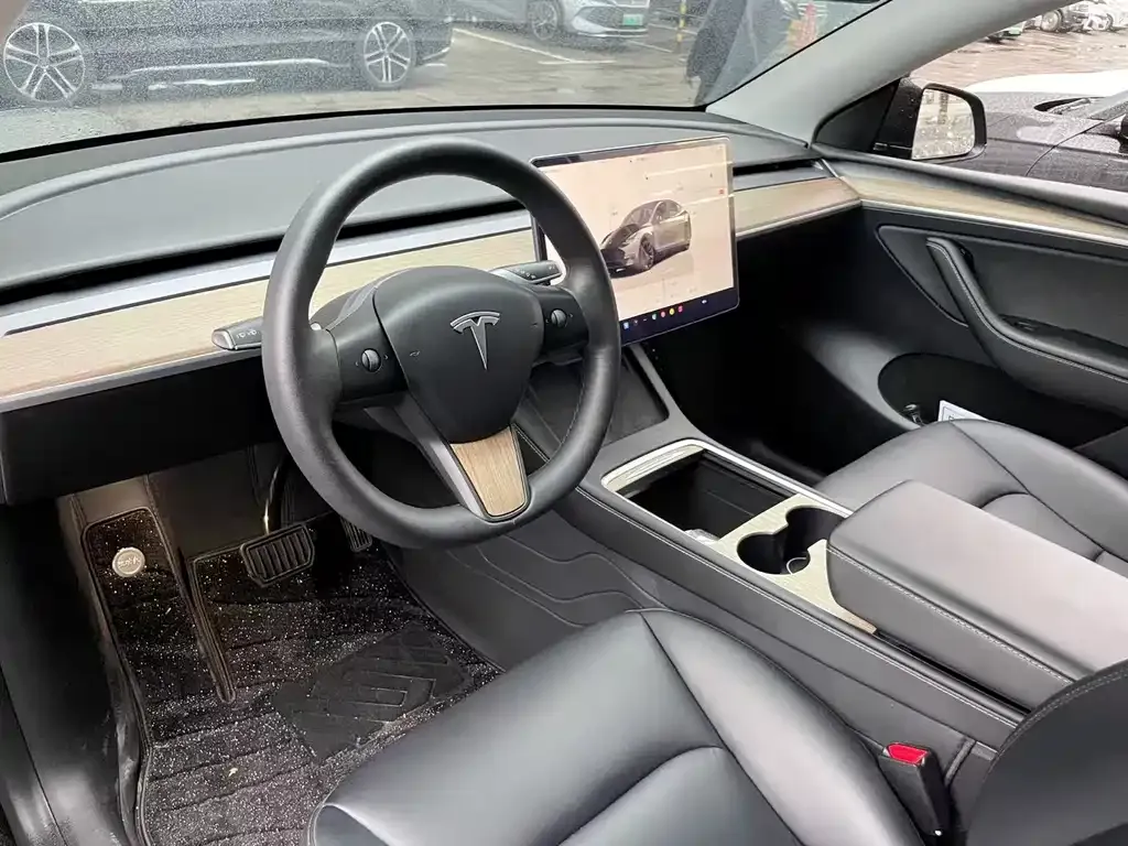 Tesla Model Y 2022 из CN, фото 2