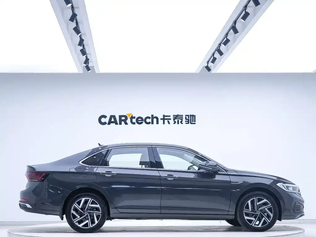 Volkswagen Sagitar 2025 из CN, фото 2