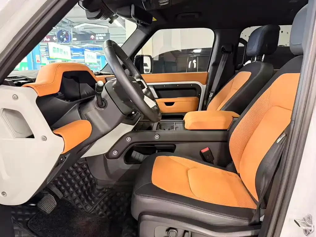 Land Rover Defender 2023 из CN, фото 8