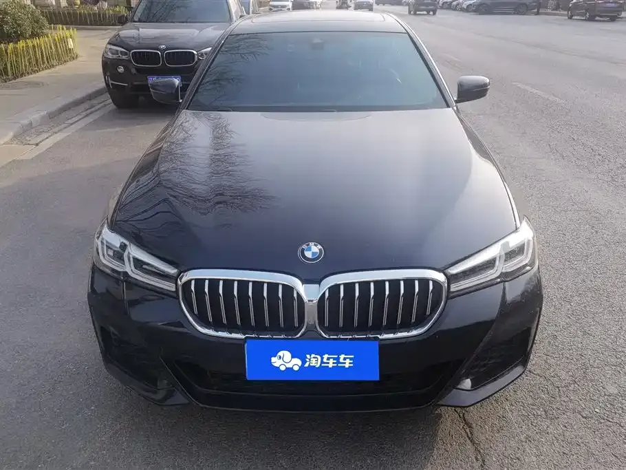 BMW 5 Series — фото 10