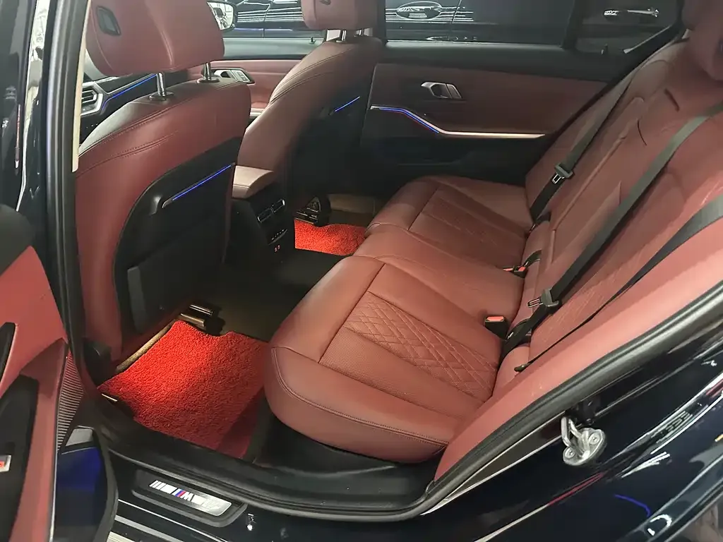 BMW 3 Series 2022 из CN, фото 6