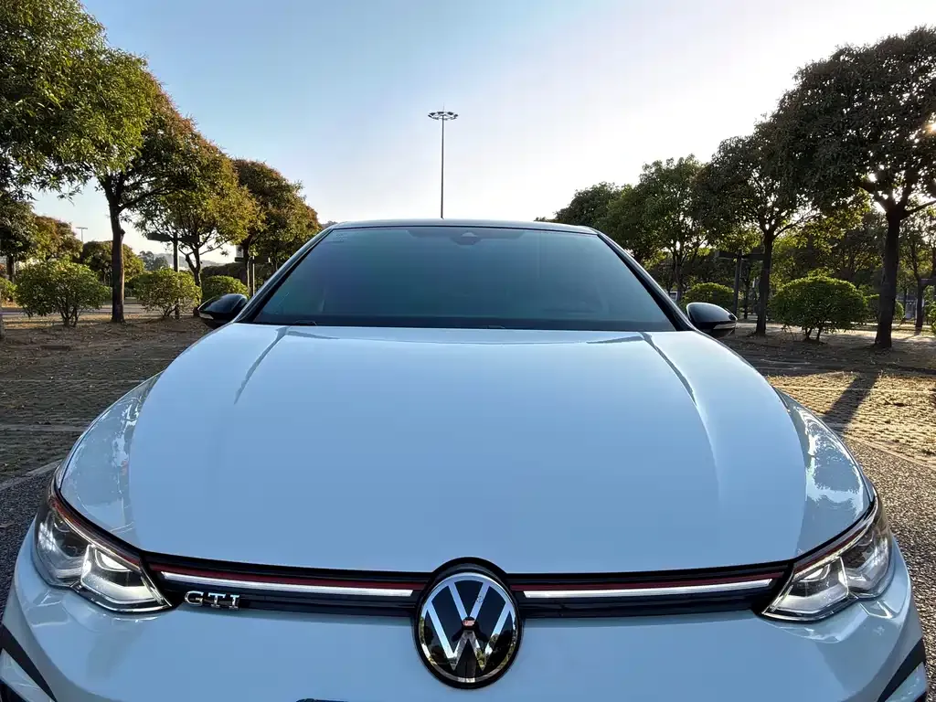 Volkswagen Golf GTI 2023 из CN, фото 8