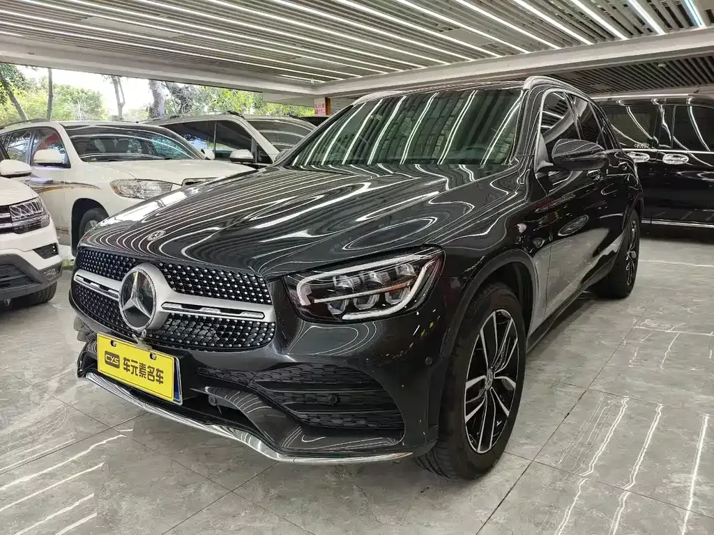 Mercedes-Benz GLC — фото 1