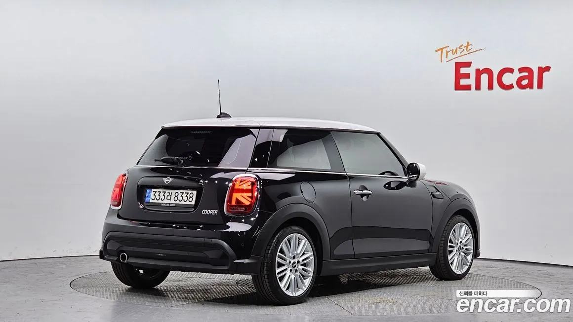 Mini Cooper 2023 из KR, фото 8