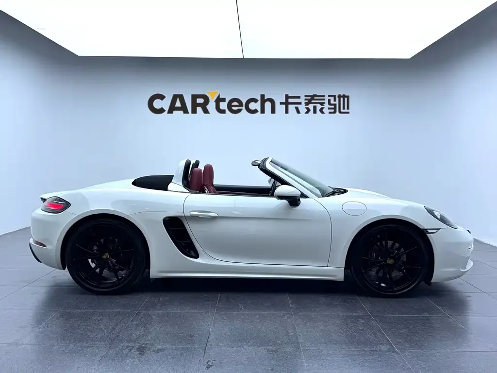 Porsche 718 2022 из CN, фото 4
