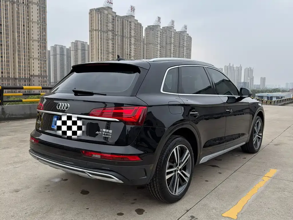 Audi Q5L 2022 из CN, фото 3