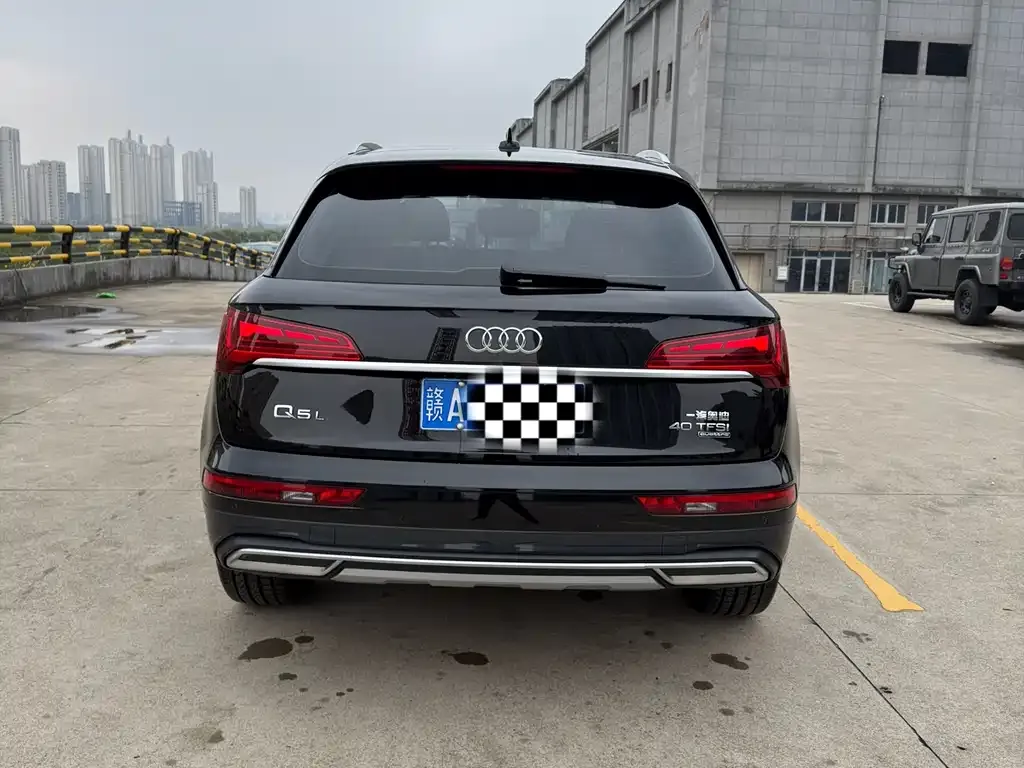 Audi Q5L 2022 из CN, фото 6