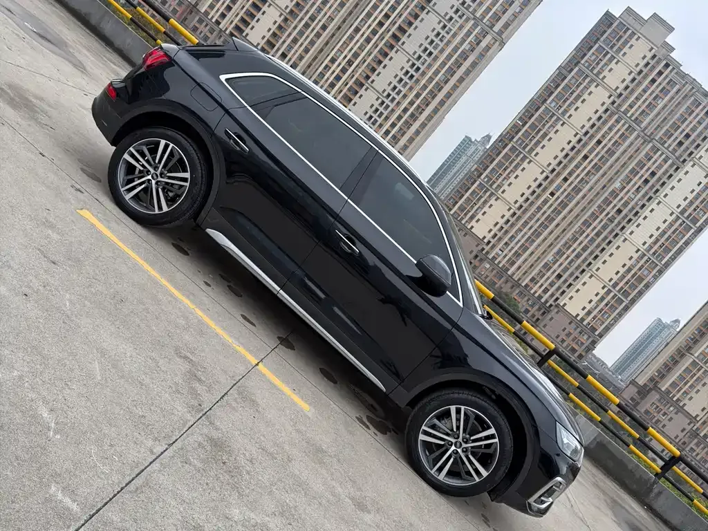 Audi Q5L 2022 из CN, фото 10