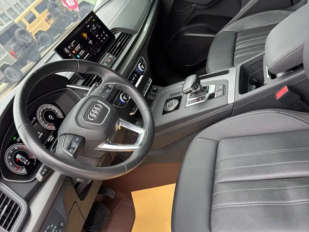 Audi Q5L 2022 из CN, фото 8