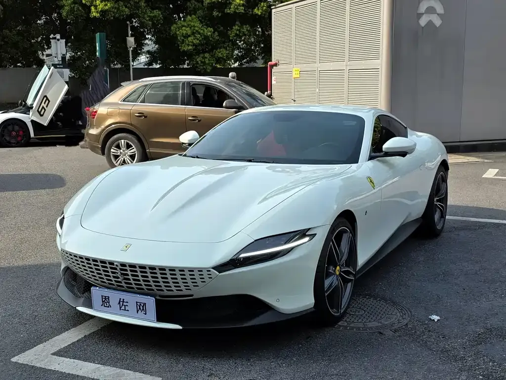 Ferrari Roma 3.9T V8