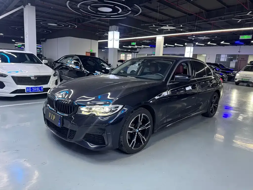 BMW 3 Series — фото 1