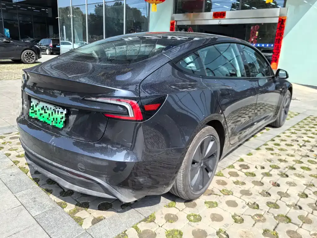 Tesla Model 3 2025 из CN, фото 6