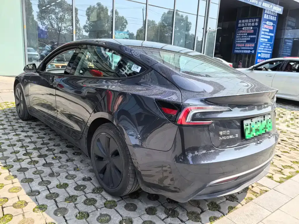 Tesla Model 3 2025 из CN, фото 5
