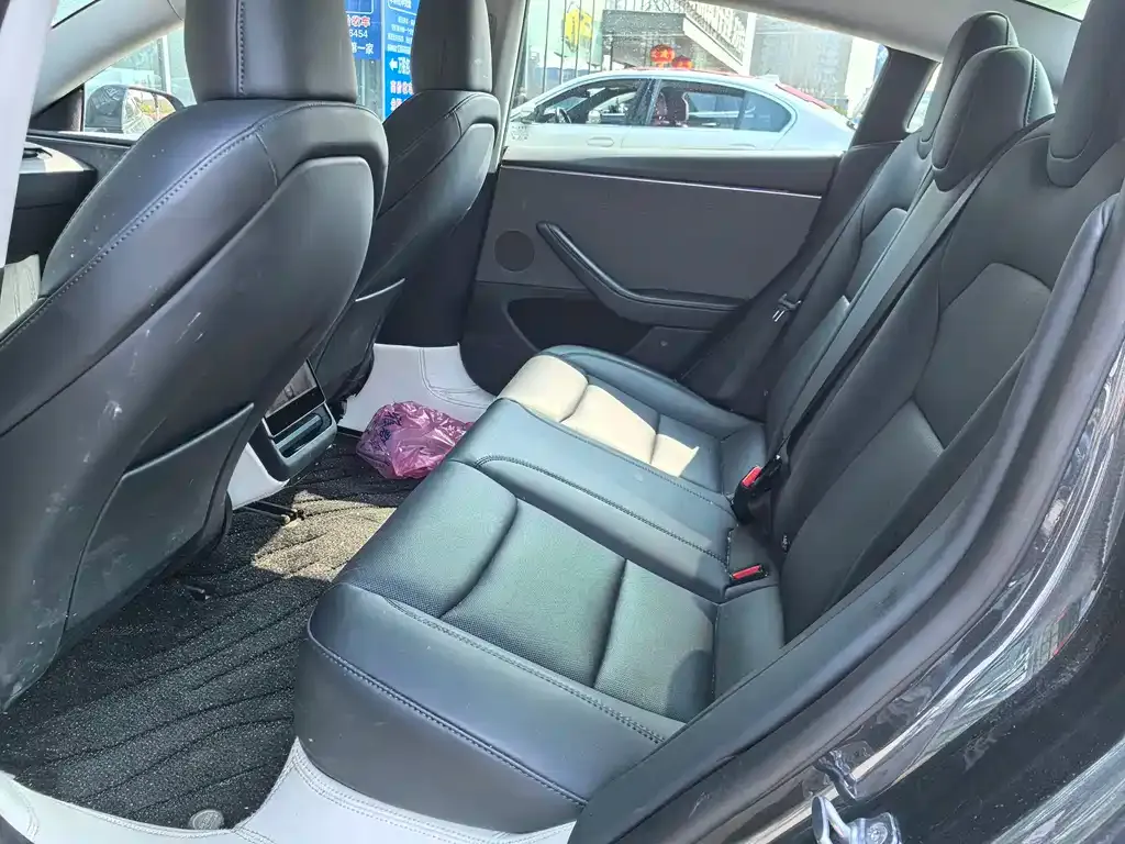 Tesla Model 3 2025 из CN, фото 2