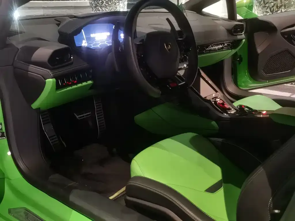 Lamborghini Huracan — фото 2