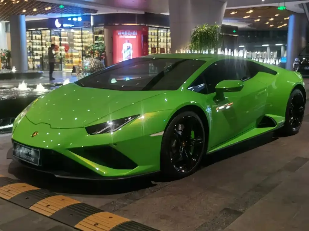 Lamborghini Huracan — фото 9