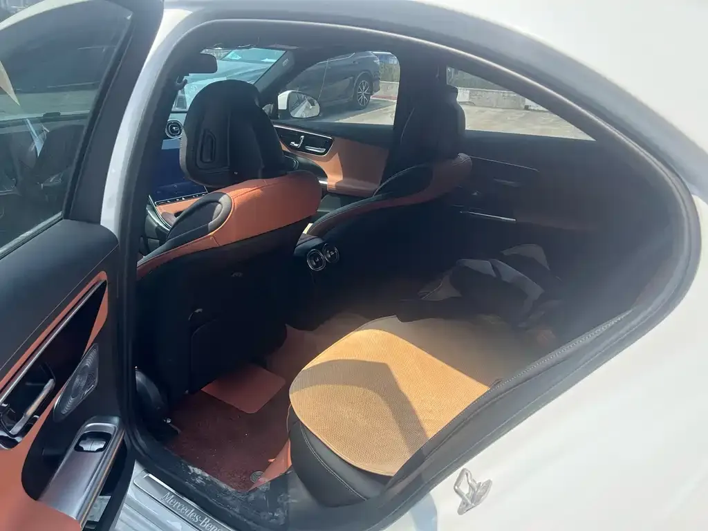 Mercedes-Benz C-Class 2024 из CN, фото 2