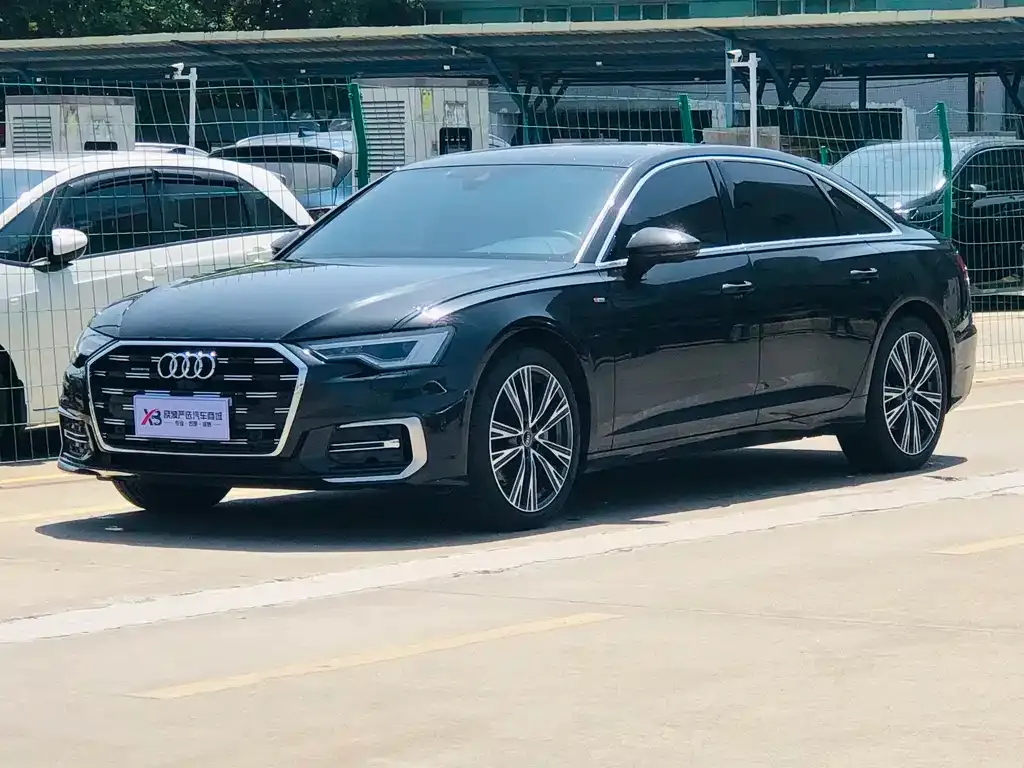 Audi A6L 2023 из CN, фото 1