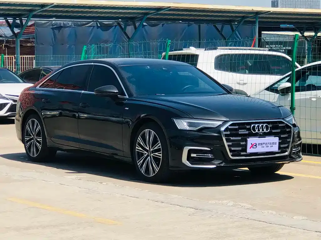 Audi A6L 2023 из CN, фото 2