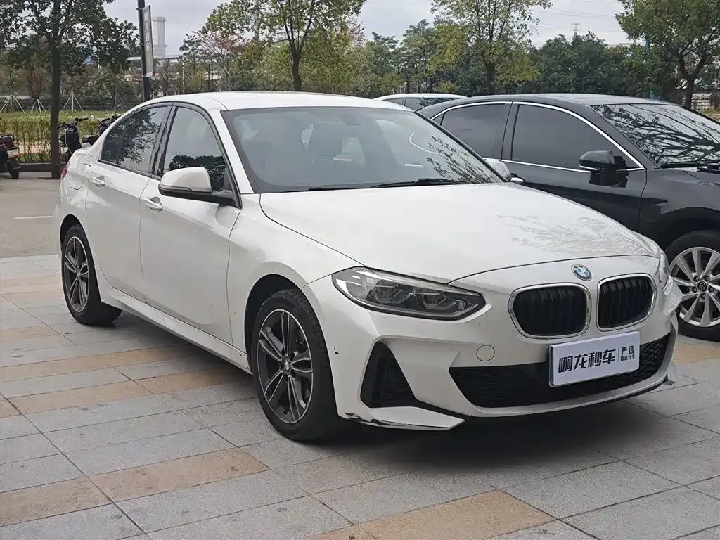 BMW 1 Series 2021 из CN, фото 7