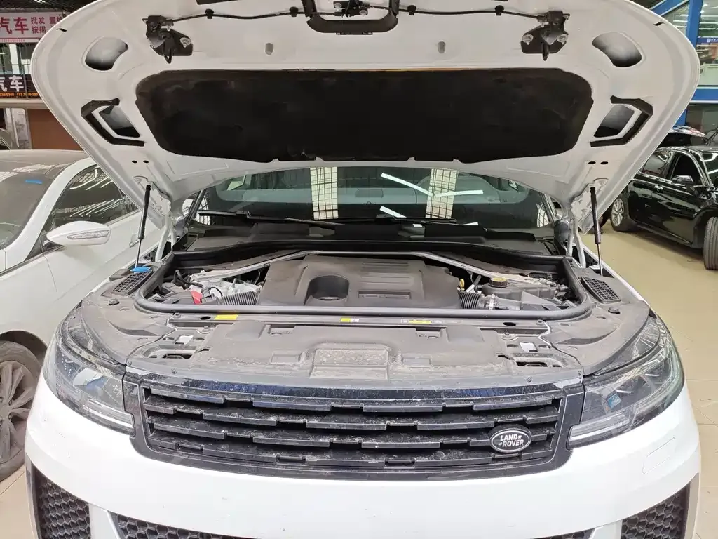 Land Rover Sport 2024 из CN, фото 9