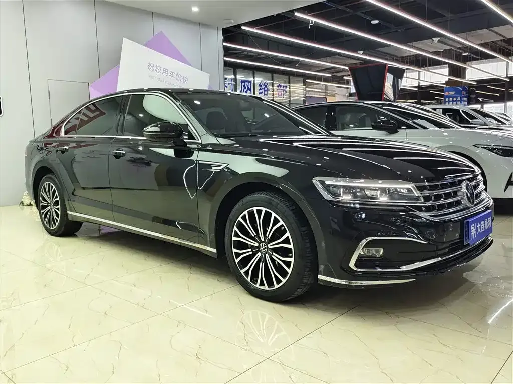 Volkswagen Phideon 2022 из CN, фото 10