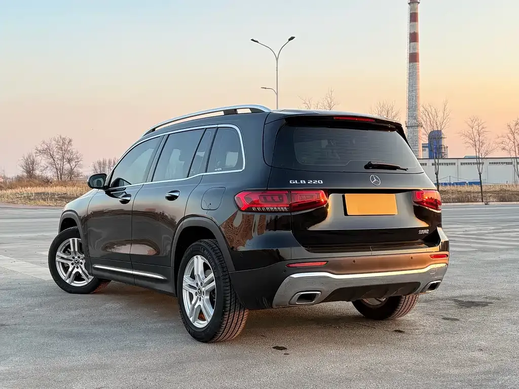 Mercedes-Benz GLB 2023 из CN, фото 3