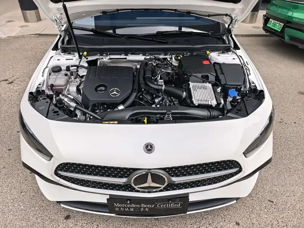 Mercedes-Benz A-Class — фото 10