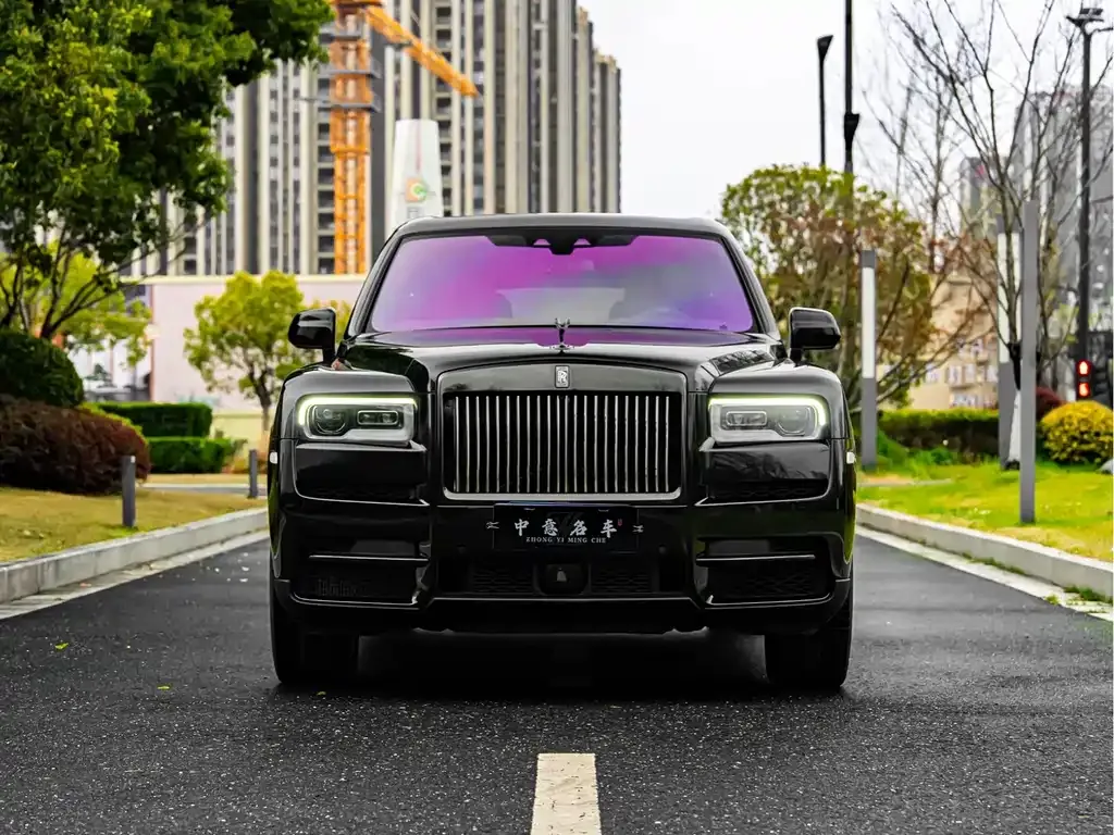 Rolls-Royce Cullinan 2024 из CN, фото 6