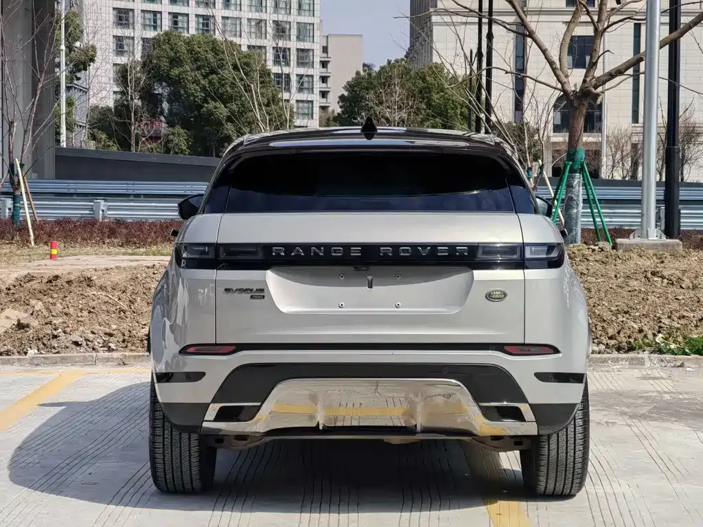 Land Rover Evoque — фото 10