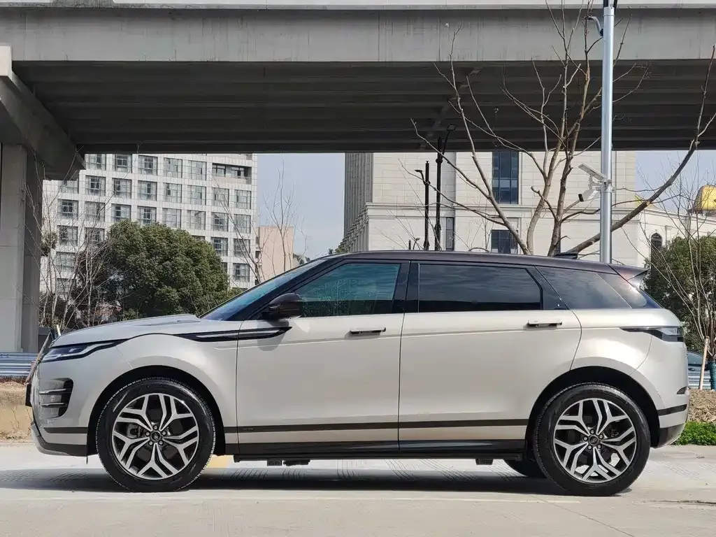 Land Rover Evoque — фото 5