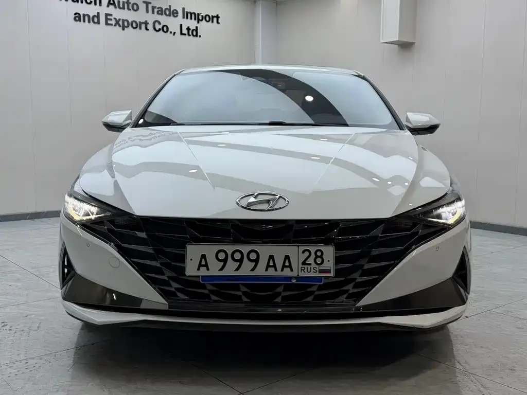 Hyundai Elantra 2021 из CN, фото 3
