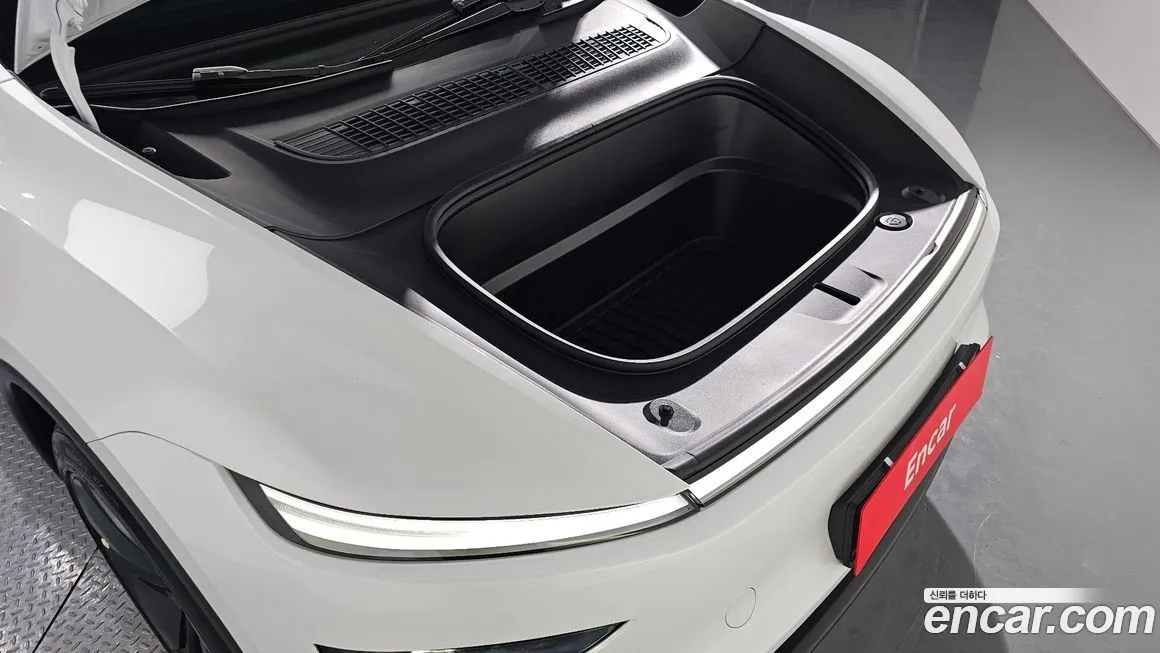 Tesla Model Y 2025 из KR, фото 8