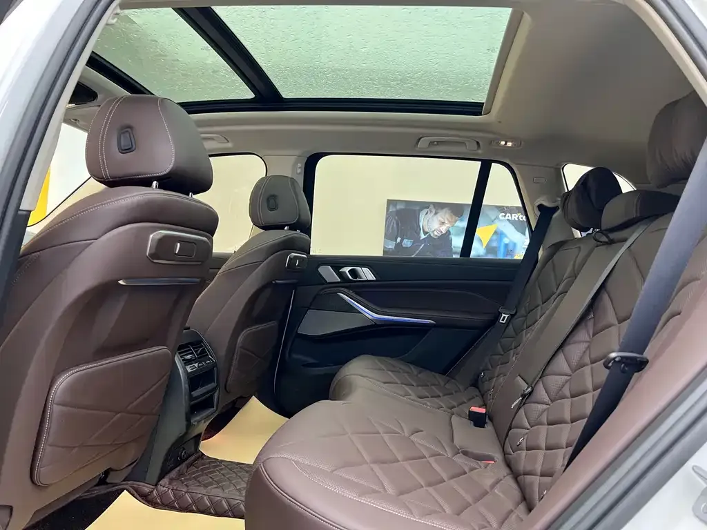BMW X5 2025 из CN, фото 7
