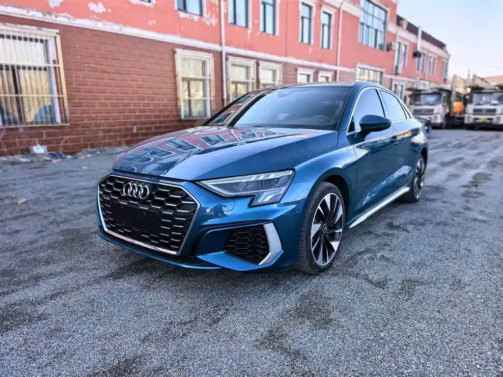 Audi A3 2022 из CN, фото 1