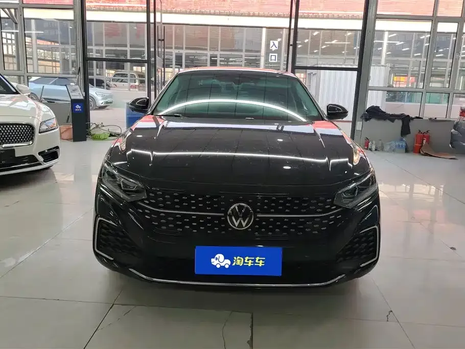 Volkswagen Passat — фото 5