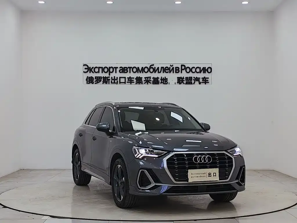 Audi Q3 2023 из CN, фото 2