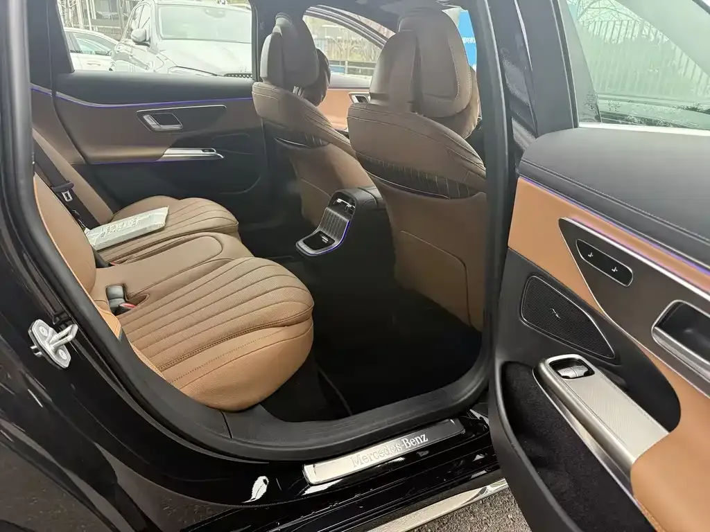 Mercedes-Benz E-Class New Energy — фото 2