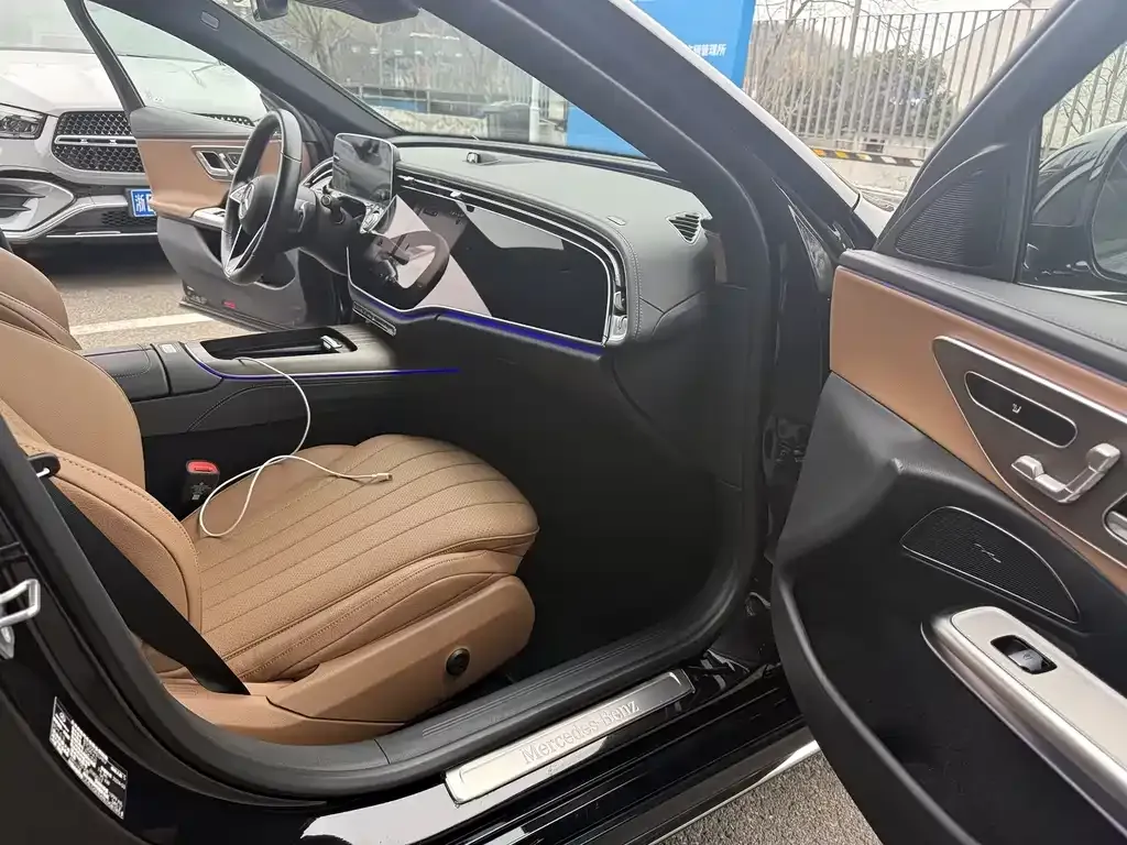 Mercedes-Benz E-Class New Energy — фото 3