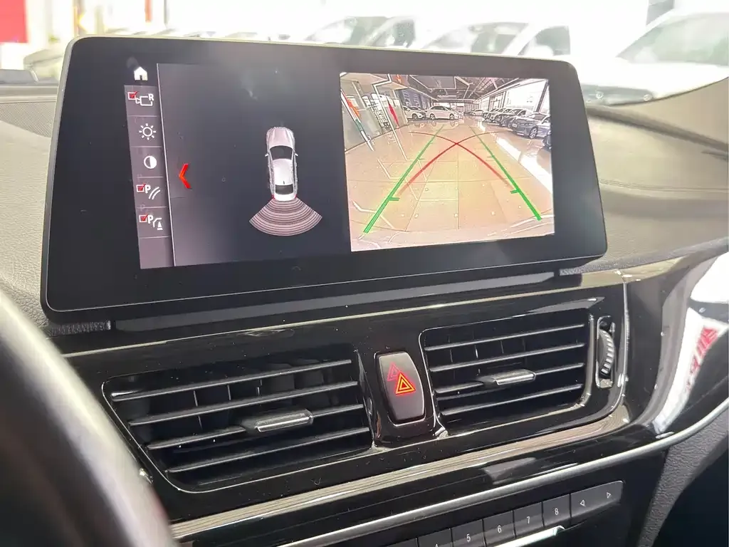 BMW 1 Series 2022 из CN, фото 5