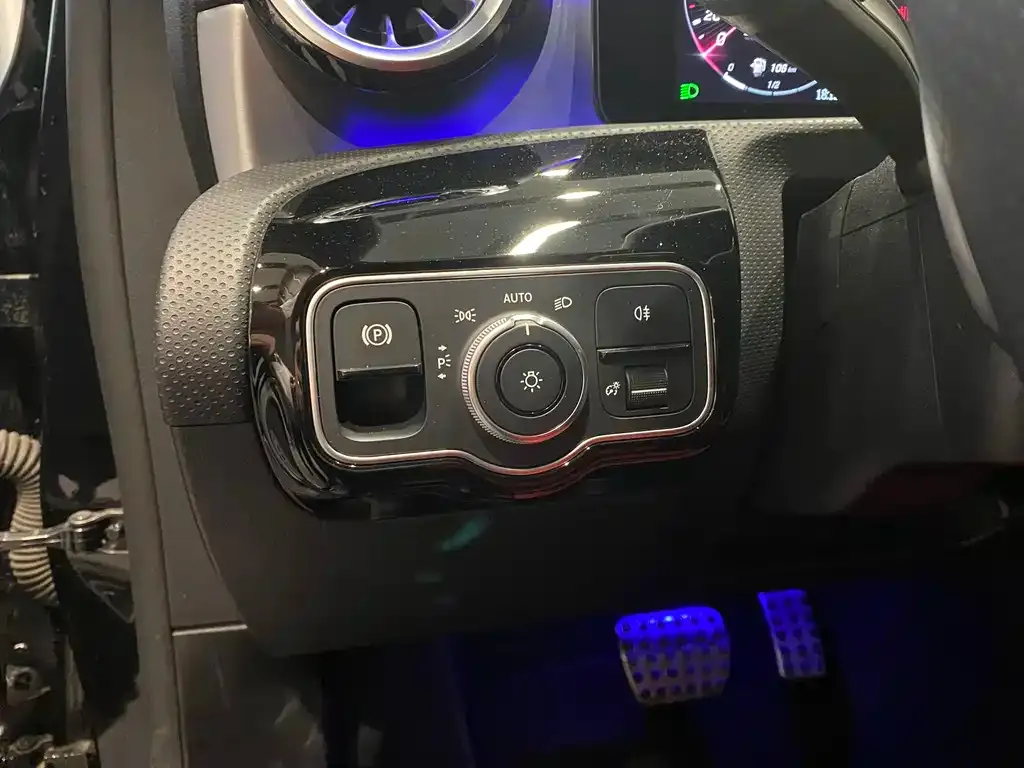 Mercedes-Benz A-Class AMG (Import) 2024 из CN, фото 8